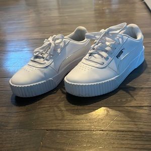 Puma white sneakers size 6